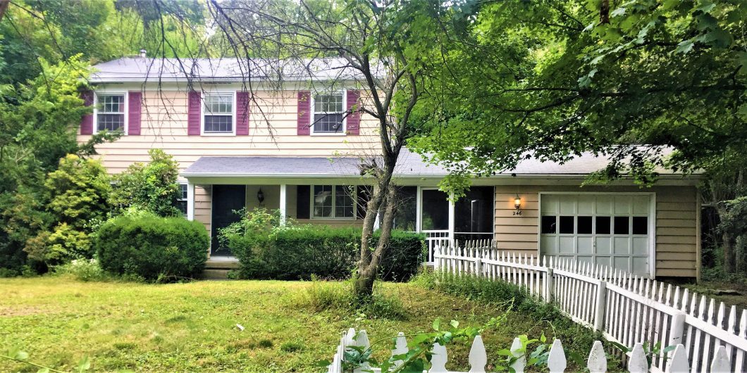FOR SALE! 246 Windham Road, Windham CT 06226 99,000! Reid Real